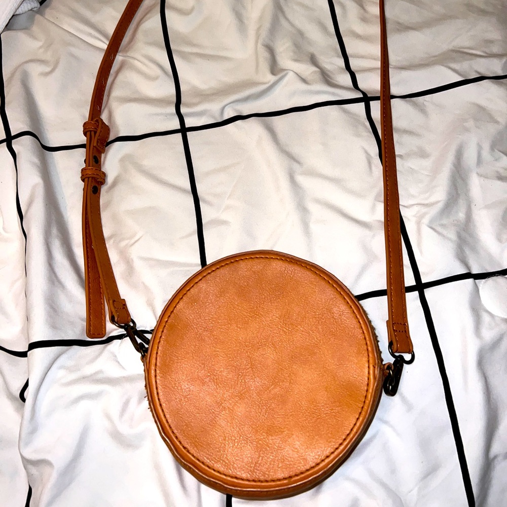 round crossbody bag